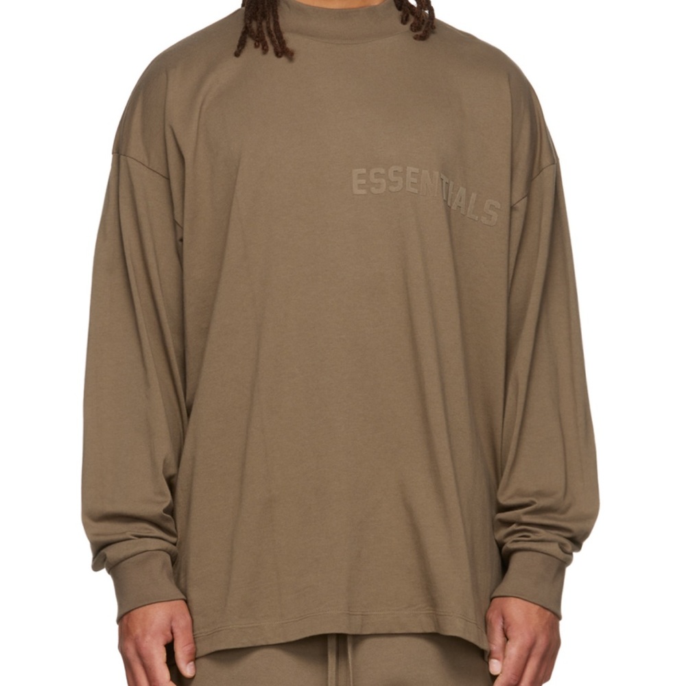ESSENTIALS BROWN LONG SLEEVE SIZE M 💗